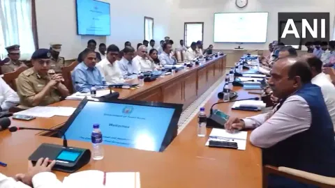 CS Meena holds review meeting over Cyclone Michaung with Central Team (ANI)