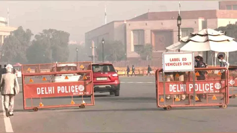 Security outside Parliament (Photo/ANI)