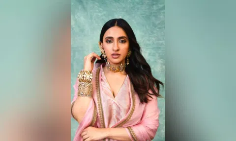 Actress Akansha Ranjan Kapoor