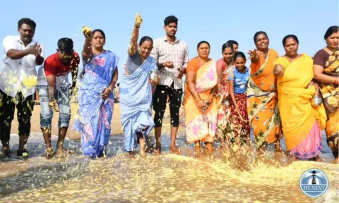 On the 19th anniversary of the 2004 Tsunami on Tuesday, the fisherfolk and residents paid homage to those who lost lives in the catastrophe. Hemanathan M