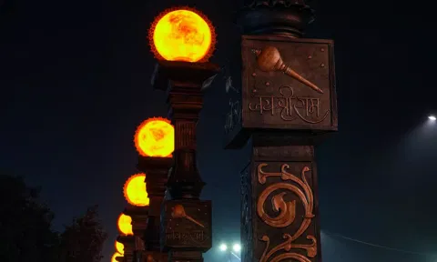 Sun-themed columns 'Surya Stambh' being installed along the 'Dharma Path' ahead of the consecration of Shri Ram Janmabhoomi temple, near the Lata Mangeshkar Chowk in Ayodhya. (PTI)