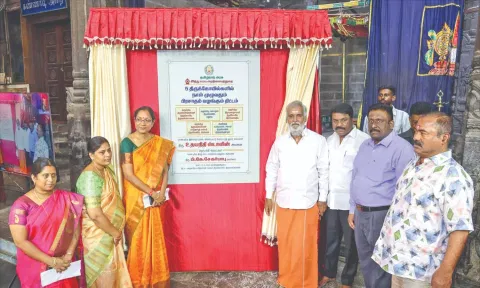 HR&amp;CE Minister PK Sekarbabu launching full-day prasadam scheme at Parthasarathy Swamy Temple on Sunday