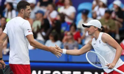 Hubert Hurkacz and Iga Swiatek (IANS)&nbsp;
