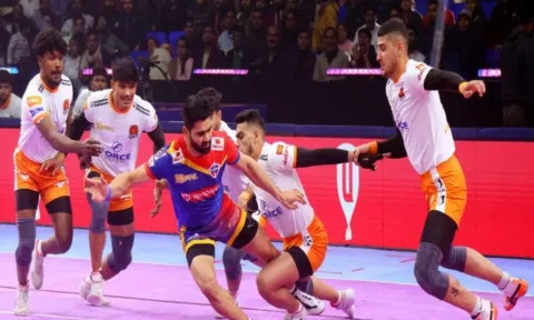 Puneri Paltan &amp; UP Yoddhas in action (ANI)