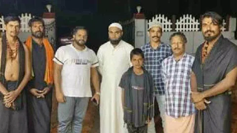 Sabarimala Pilgrims (IANS)