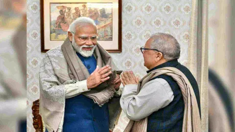 Rajasthan Governor Kalraj Mishra meets Prime Minister Narendra Modi (Photo/ANI)