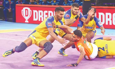 Tamil Thalaivas Sagar in action during the match against Puneri Paltan