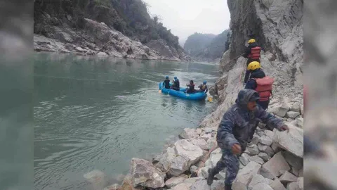 Officials at the site of the incident in Nepal (Photo/ANI)
