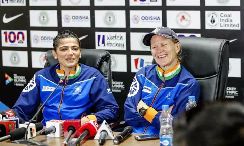 Savita Punia and coach Janneke Schopman during press conference ahead of the clash against Germany