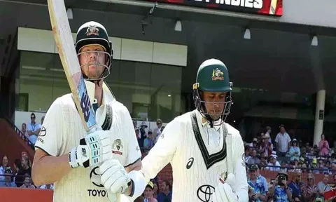 Steve Smith and Usman Khawaja (X)