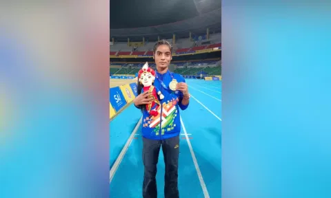 KIYG: Bihar farmer's daughter Durga runs into record books with 1500m gold