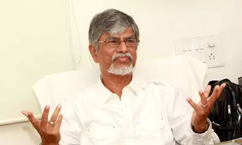 &nbsp;SA Chandrasekar (Maalaimalar)
