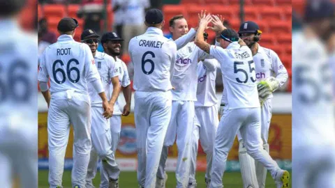 England Cricket Players (ANI)