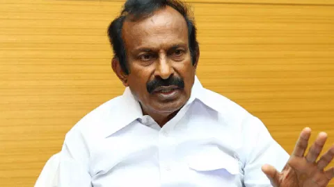 &nbsp;State housing and urban department minister S Muthusamy