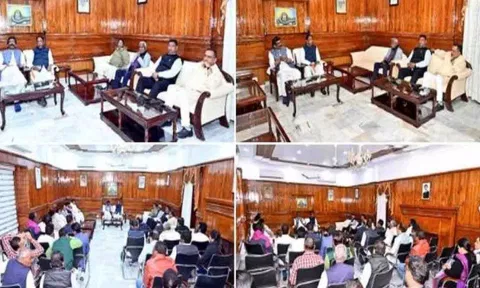 Hemant Soren meeting with ministers and MLA's (X)