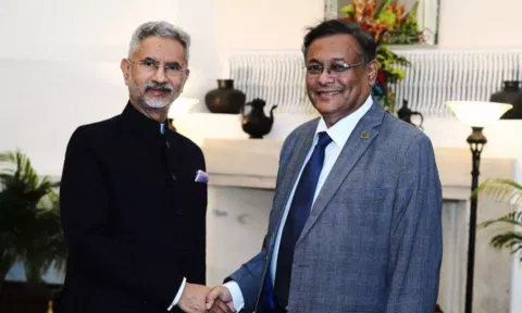 EAM S Jaishankar meets his Bangladeshi counterpart Hasan Mahmud (ANI)
