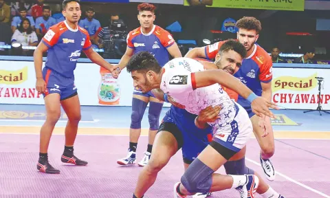 Action during Haryana Steelers and UP Yoddhas in the PKL