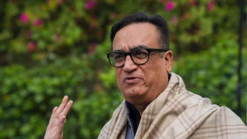 &nbsp;Treasurer Ajay Maken