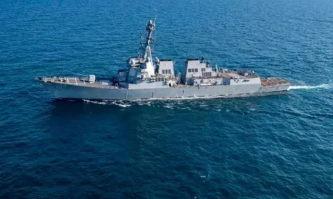 Iran unveils anti-ballistic missile, air defence systems