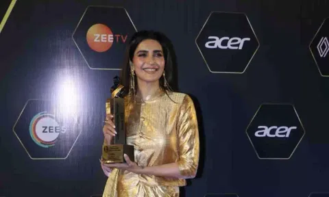 Karishma Tanna (Instagram)