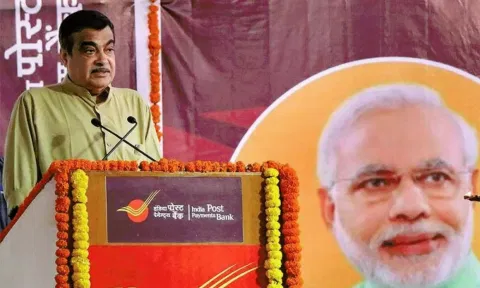 Water scarcity is a major problem in Latur, says Nitin Gadkari (PTI)