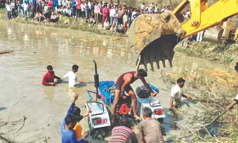 Rescue works under way at the mishap site