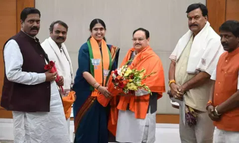 Vilavancode MLA S Vijayadharani resigns from assembly; joins BJP