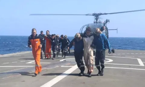 Indian Navy rescued the crew members of the distressed vessel (Photo/ANI)&nbsp;