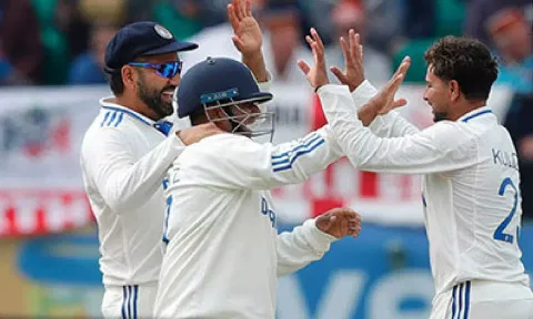 Team India celebrating a wicket (ANI)