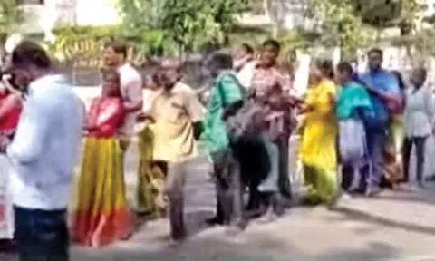 Parents throng Ashok Nagar Government Higher Secondary for class 6 admission