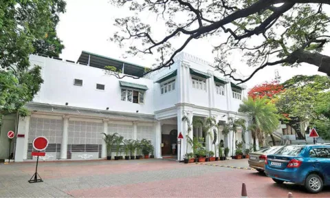 Cosmopolitan Club