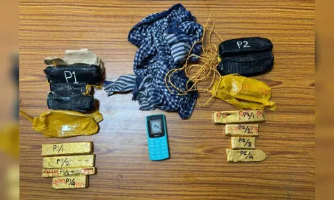 4.9 kgs of foreign origin gold seized at mid sea near Mandapam, Ramanathapuram