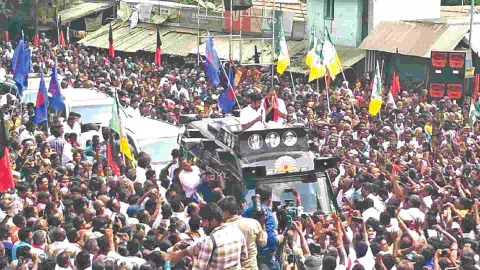 Minister Udhayanidhi Stalin addressing voters in Erode on Tuesday