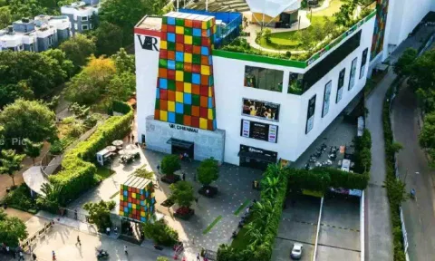 &nbsp;Shopping mall in Thirumangalam&nbsp;