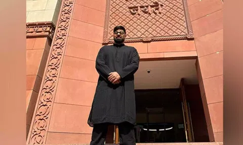 Badshah during the new parliament visit (Photo: Instagram)&nbsp;