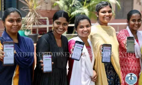 Students received 12th board exam results (Photo credit: Manivasagan N)