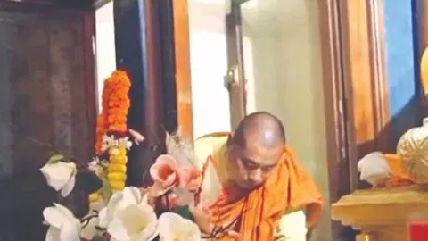 Buddhist monk&nbsp;