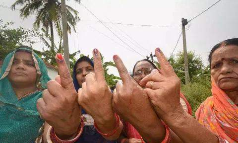 Bengal records 66 pc voter turnout till 3 pm (PTI)&nbsp;