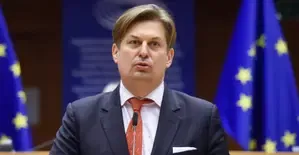 Maximilian Krah