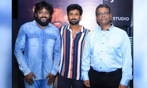 (L-R) Vishwanth, Master Mahendran, UP Srinivasan
