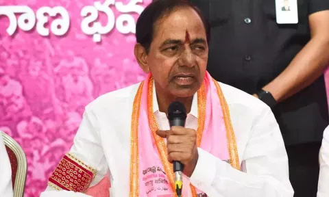 BRS Chief and former Telangana chief minister K Chandrasekhar Rao (PTI)
Read more at: https://www.deccanherald.com/india/telangana/after-assembly-poll-defeat-brs-loses-several-civic-body-chief-posts-in-no-trust-motions-3041792