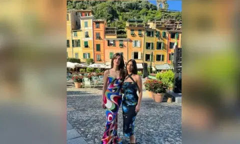 &nbsp;Shanaya Kapoor and Suhana Khan