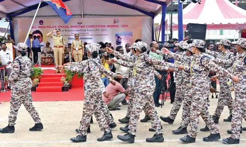 DGP Shankar Jiwal flagging off women police shooting competition