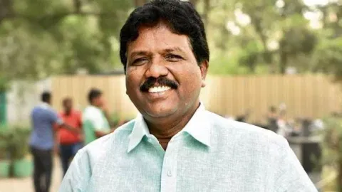 VCK MP D Ravikumar