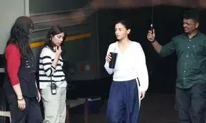 Alia is seen making her way to the sets
