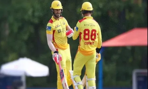 Faf du Plessis and Dewon Conway