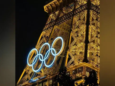 Olympic rings installed in Eiffel Tower. (Photo: Team India/X)