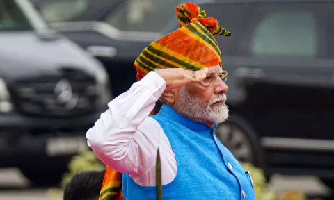 &nbsp;Prime Minister Narendra Modi during a Guard of Honour on 78th Independence Day at the Red Fort (PTI)