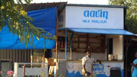 An Aavin outlet&nbsp;