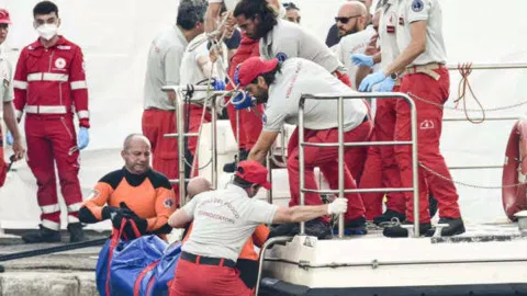 Italian firefighters (AP)